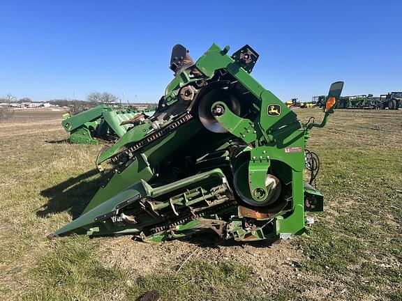 Image of John Deere 712FC equipment image 1