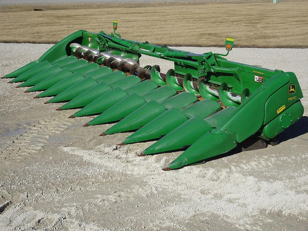 Image of John Deere 712FC Primary image