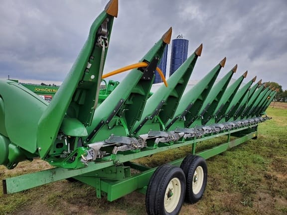 Main image John Deere 712FC