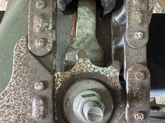 Image of John Deere 712FC equipment image 4