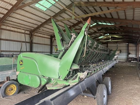 Image of John Deere 712FC equipment image 2