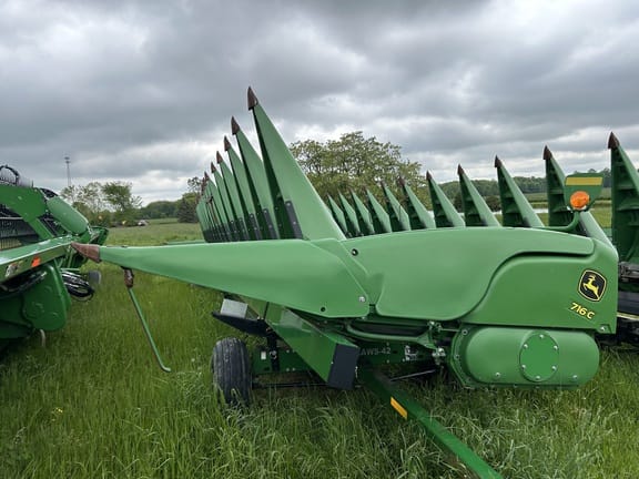2018 John Deere 716C Equipment Image0