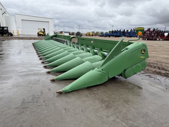 Image of John Deere 716C equipment image 2