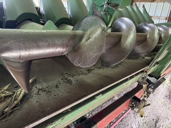 Image of John Deere 718C equipment image 4