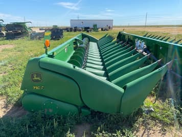Main image John Deere 718C