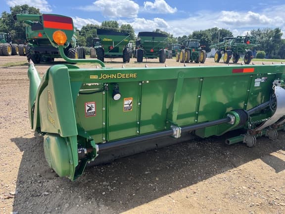 Image of John Deere 718C equipment image 3