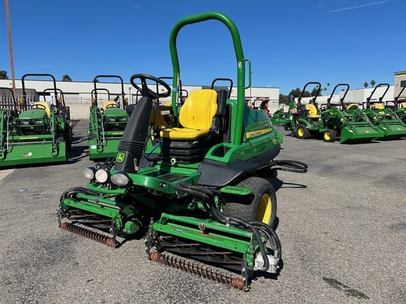 2018 John Deere 7200A Equipment Image0