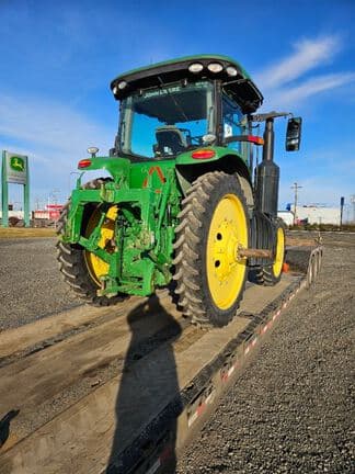Image of John Deere 7230R equipment image 1