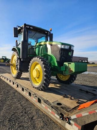 2018 John Deere 7230R Equipment Image0
