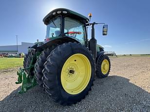 Main image John Deere 7230R 6