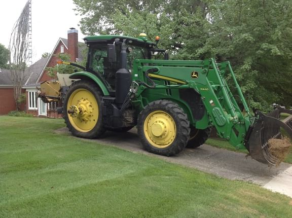 2018 John Deere 7230R Equipment Image0