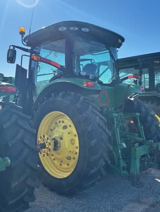 Image of John Deere 7230R equipment image 3