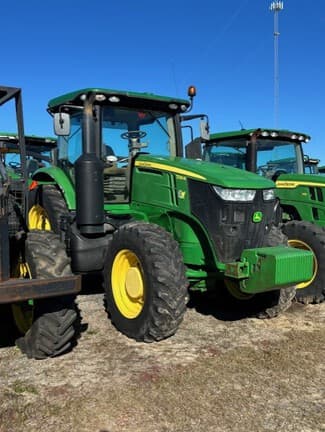 Image of John Deere 7230R equipment image 1