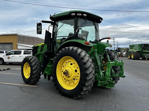 Image of John Deere 7230R equipment image 4