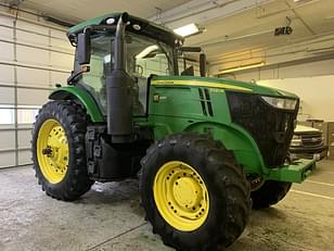 Main image John Deere 7230R 3