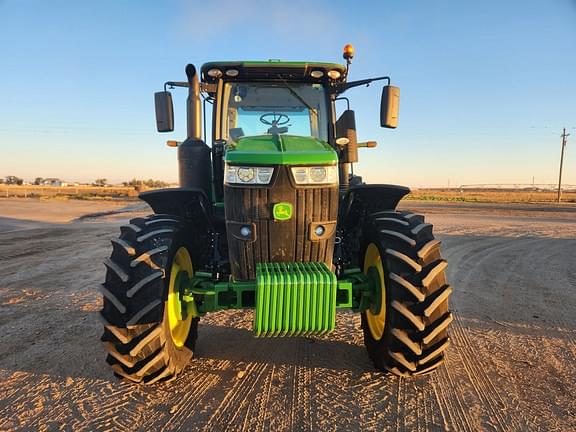 Image of John Deere 7230R equipment image 3