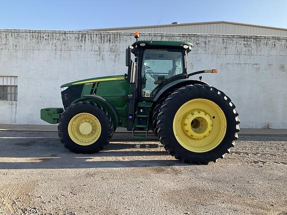 Image of John Deere 7250R Primary image