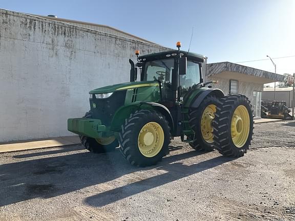 Image of John Deere 7250R equipment image 1