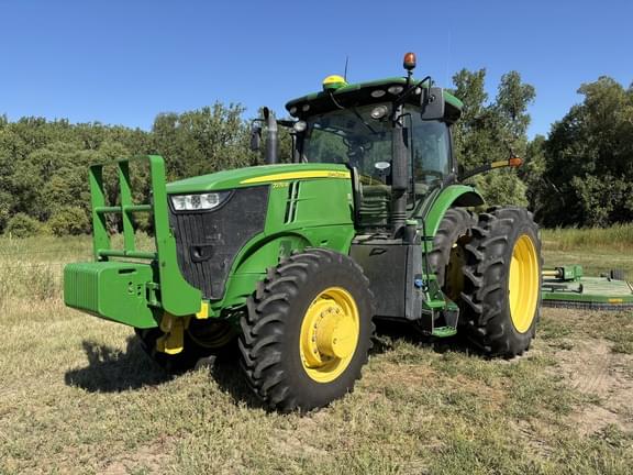 Image of John Deere 7270R Primary image