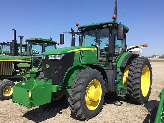 Image of John Deere 7310R Primary image