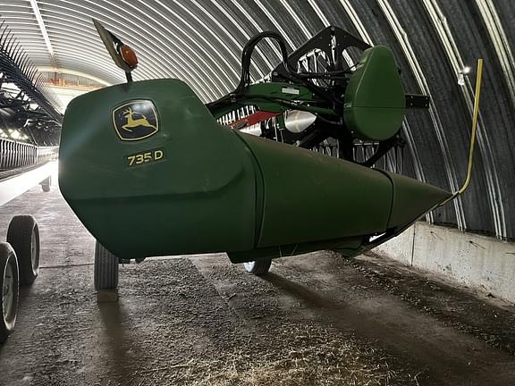 Image of John Deere 735D equipment image 3