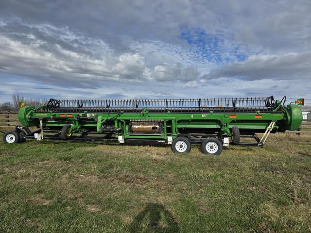 Image of John Deere 735D equipment image 1