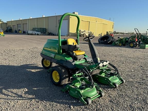 Image of John Deere 7400A equipment image 1