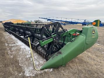 Main image John Deere 740D