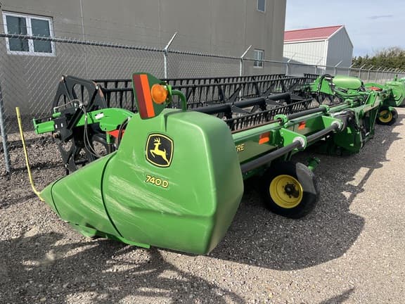 Image of John Deere 740D equipment image 3