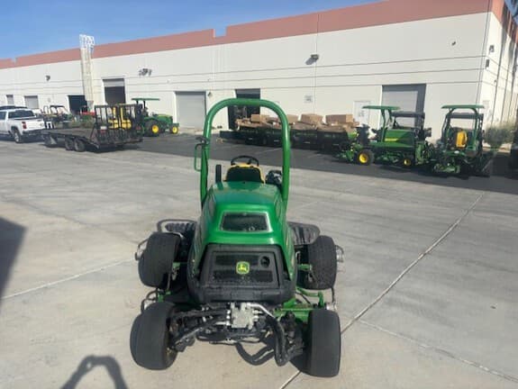 Image of John Deere 7500A equipment image 2