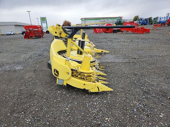 Image of John Deere 770 equipment image 2