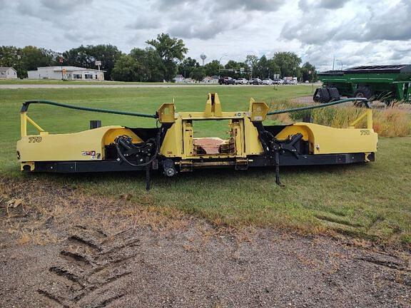 Image of John Deere 770 equipment image 3