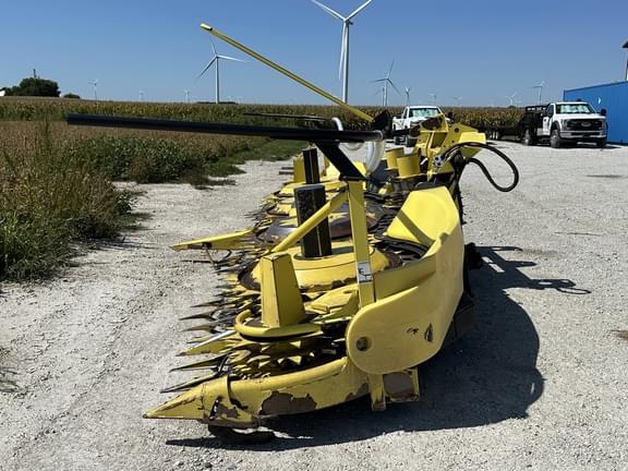Image of John Deere 770 equipment image 3