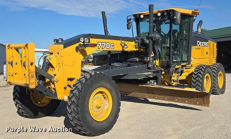 Image of John Deere 770G Primary image