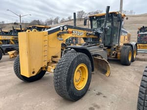 2018 John Deere 772GP Image