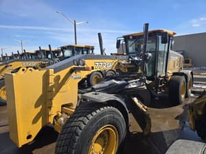 2018 John Deere 772GP Image