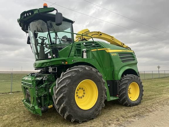 Image of John Deere 8100 Primary image