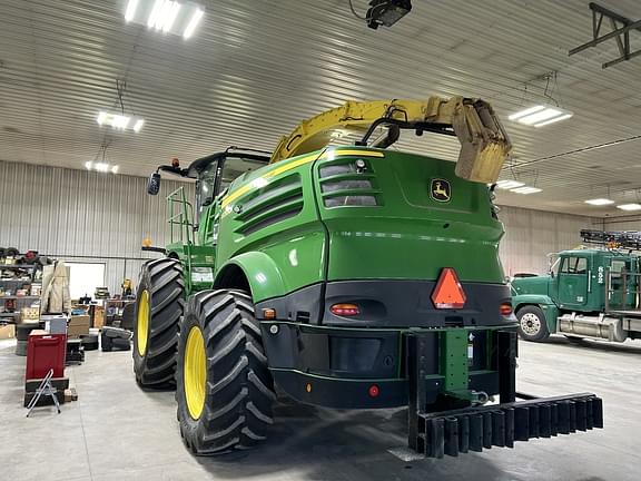 Image of John Deere 8200i equipment image 4