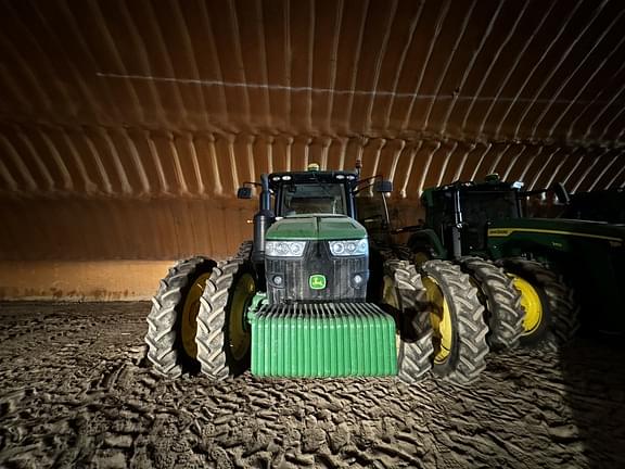 Image of John Deere 8245R equipment image 1