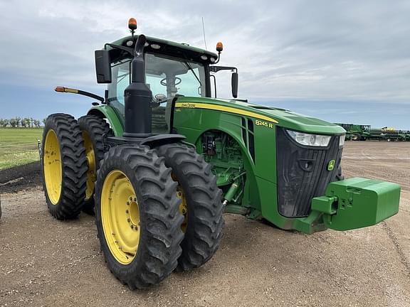 Image of John Deere 8245R equipment image 1