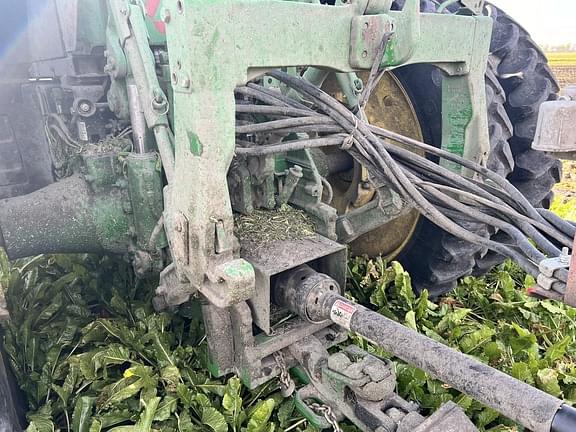 Image of John Deere 8245R equipment image 3