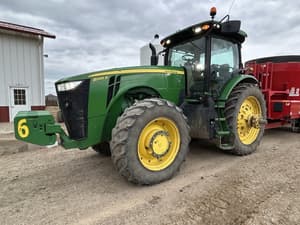 2018 John Deere 8245R Image