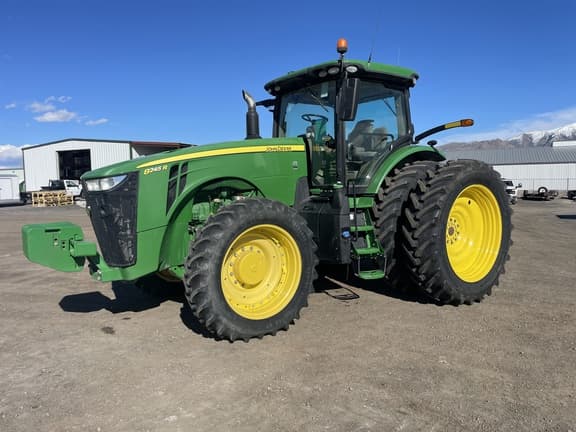 Image of John Deere 8245R Primary image