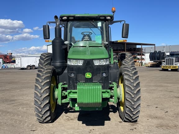Image of John Deere 8245R equipment image 1