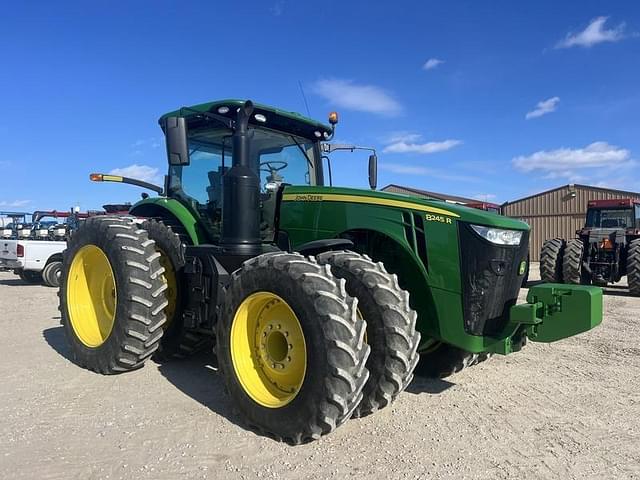 Image of John Deere 8245R equipment image 2