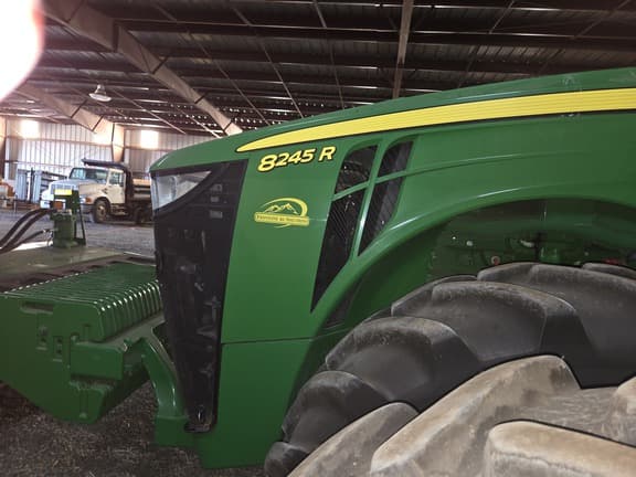 Image of John Deere 8245R Primary image