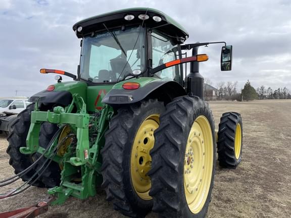 Image of John Deere 8245R equipment image 4