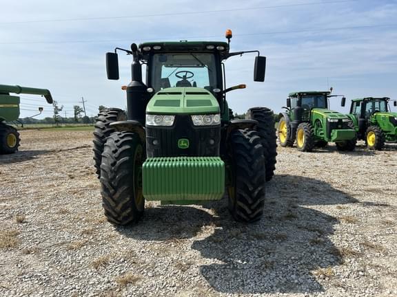 Image of John Deere 8245R equipment image 1