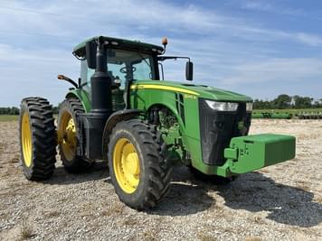 Main image John Deere 8245R