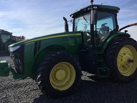 Image of John Deere 8245R Primary image